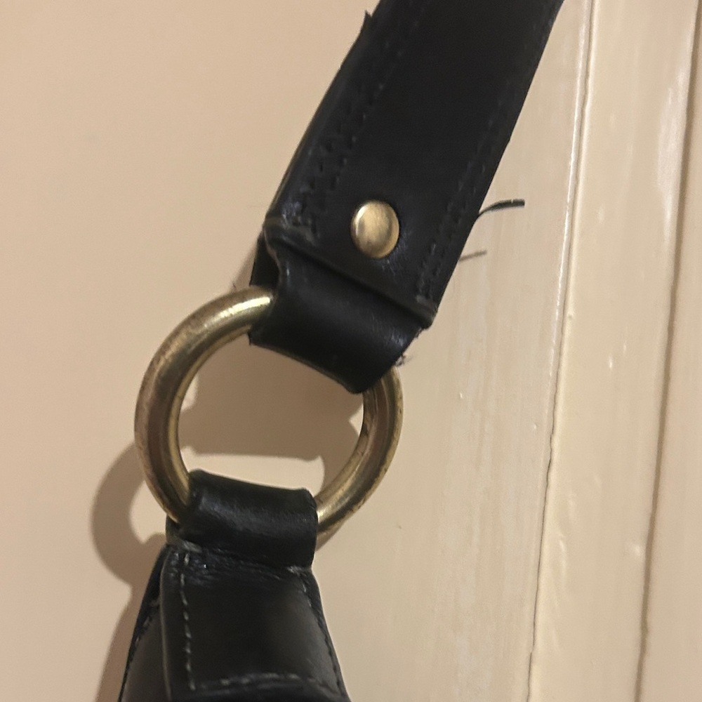 Coach Black Signature Hobo Bag - Picture 4 of 16